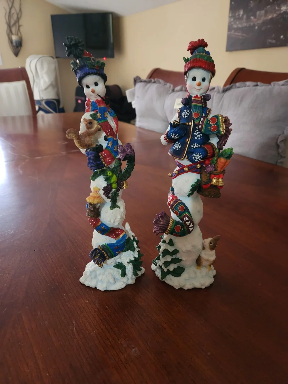 2000 Lenox 1ft Tall Multicolored Snowman Figurine Pair (Rabbit Missing Ear)